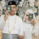 foto galery berjalan dibawah _we found a love