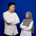Baju latar biru 2