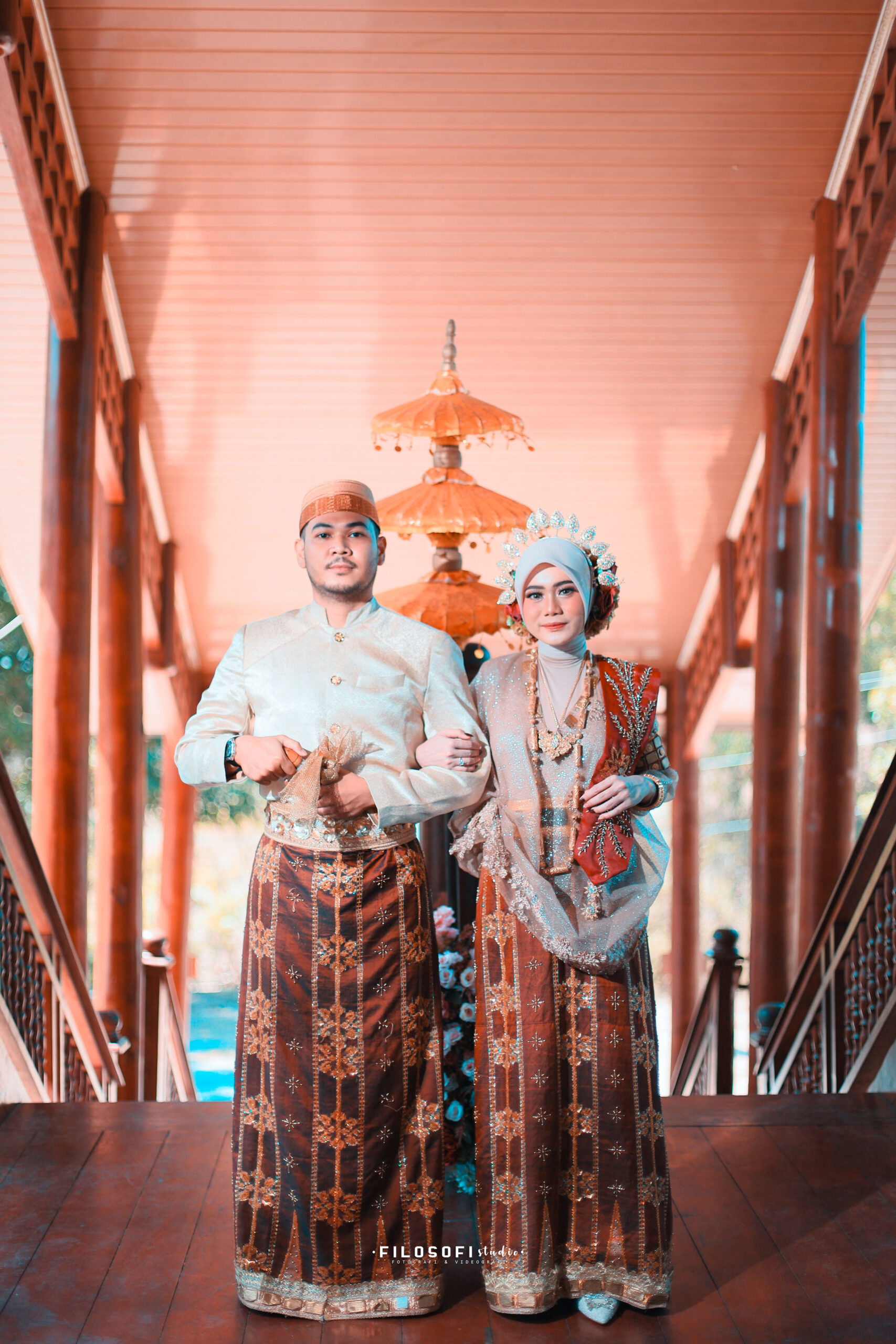 akhir 1